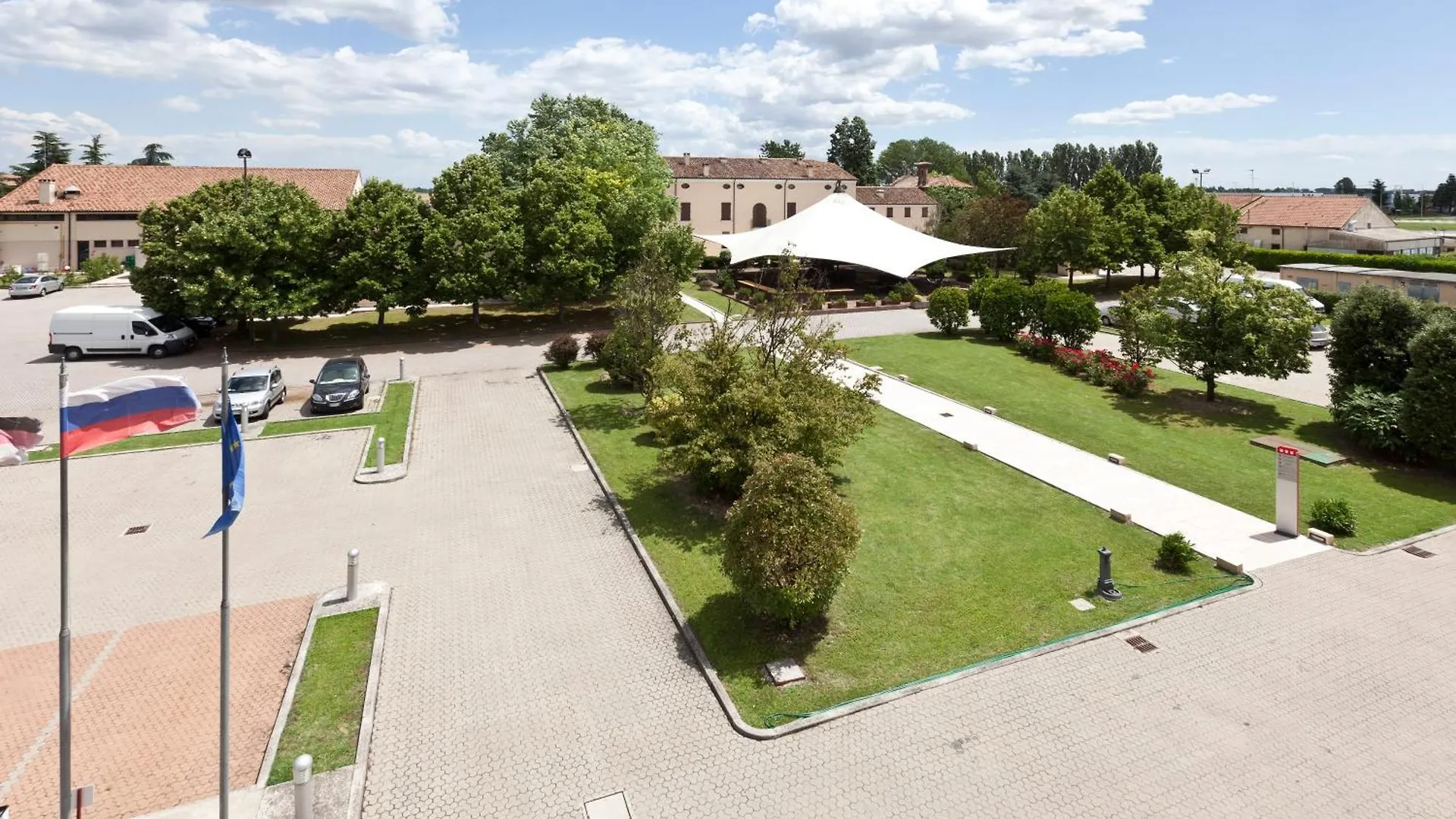 Una Hotels Occhiobello Italy