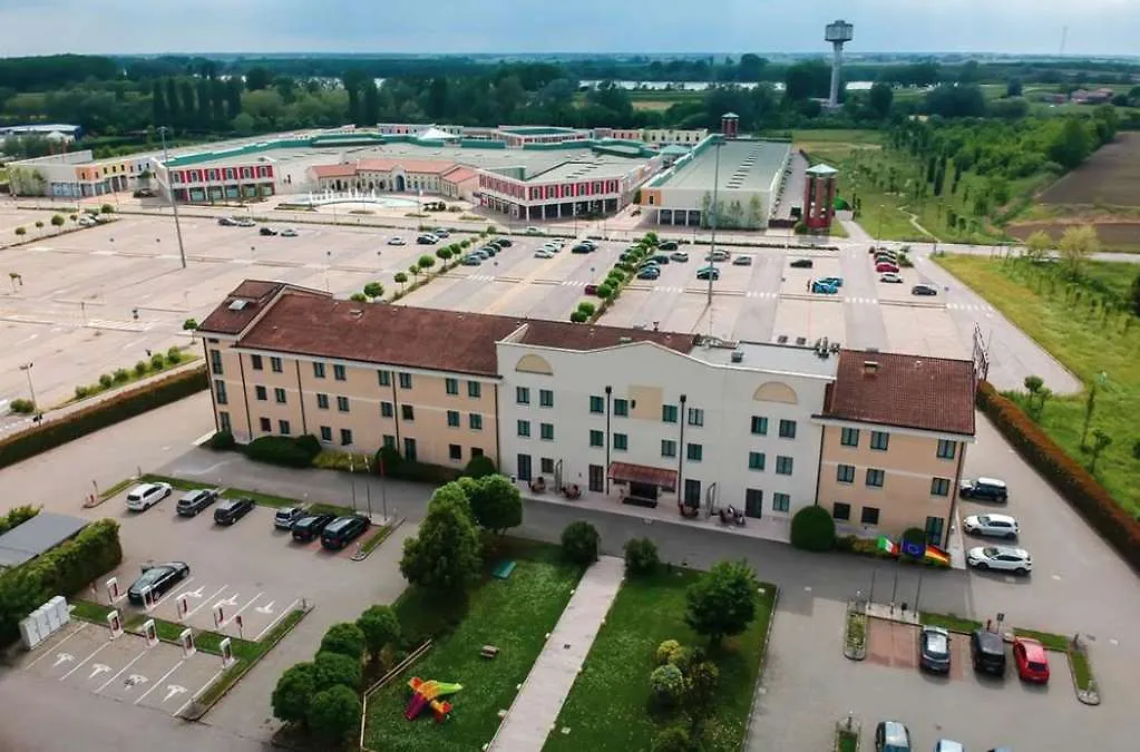 Una Hotels Occhiobello Italy
