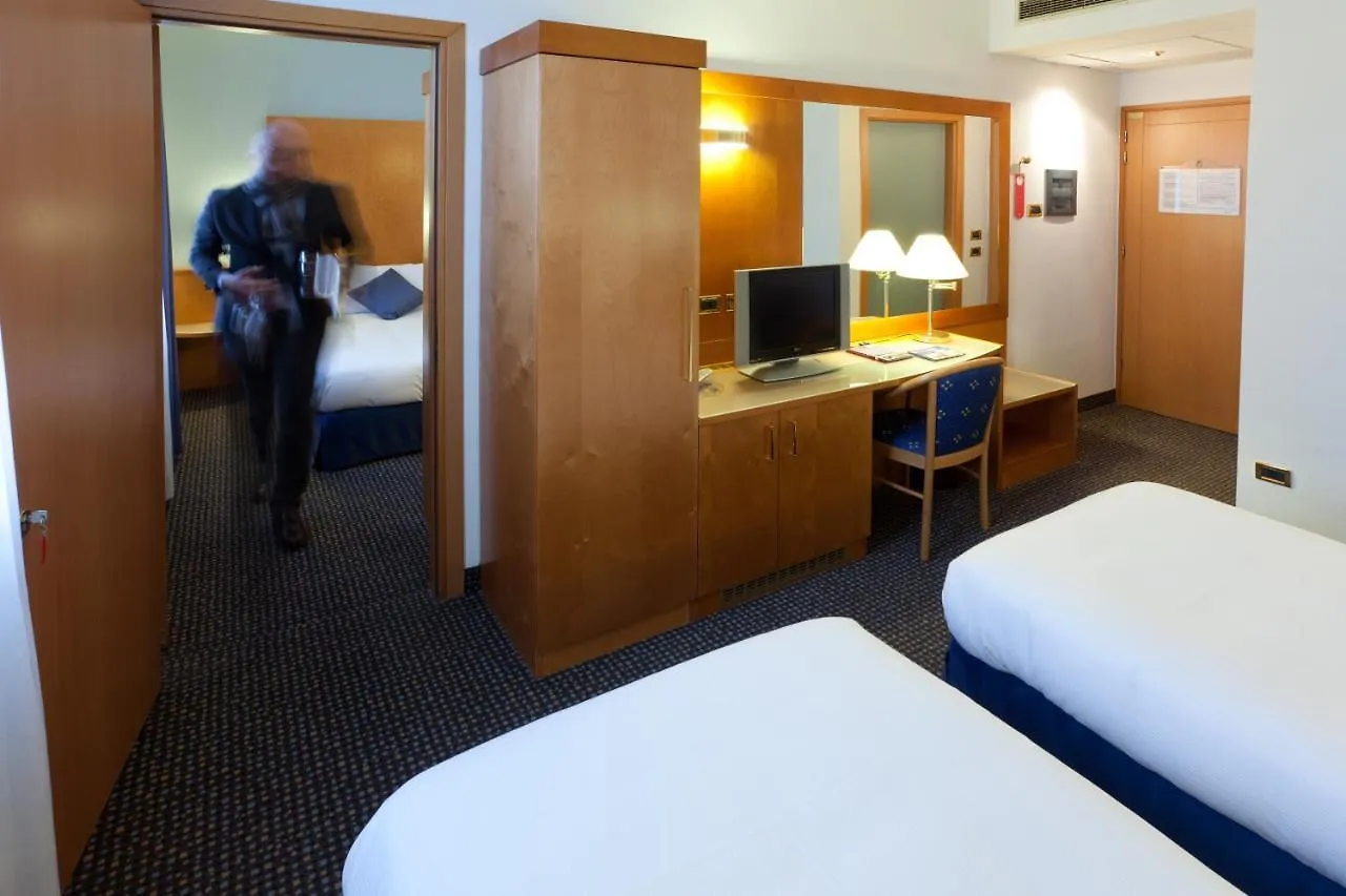 ****  Una Hotels Occhiobello Italy